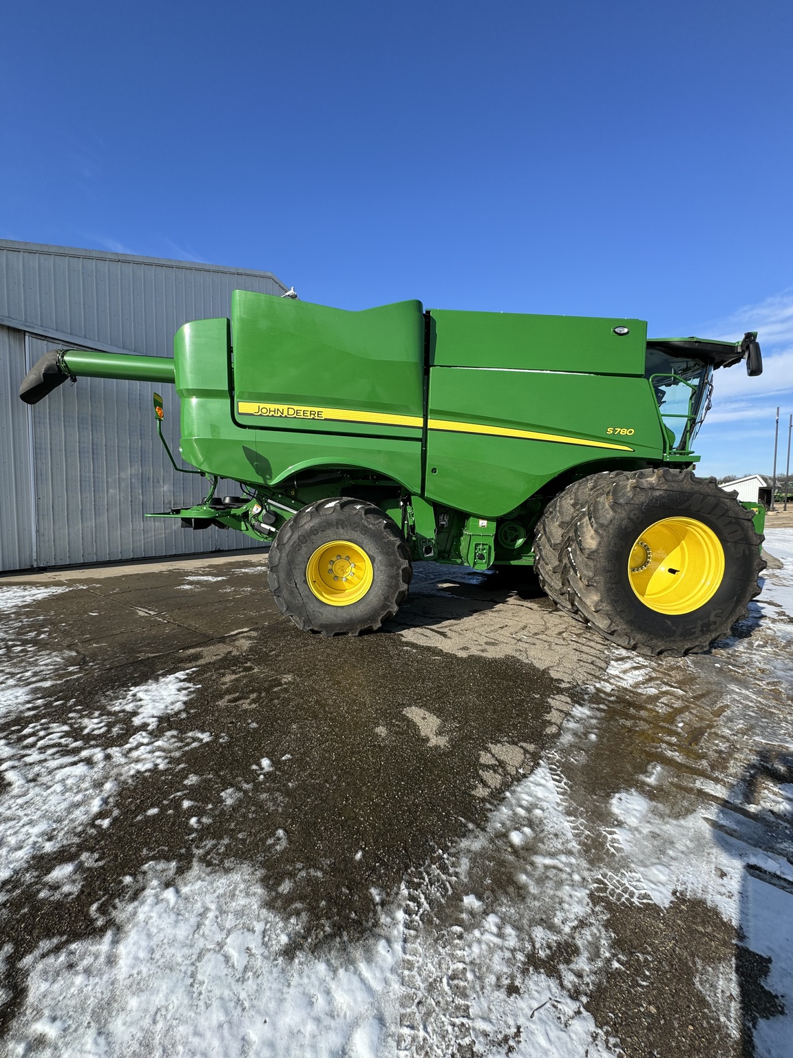 2024 John Deere S780 Image 7