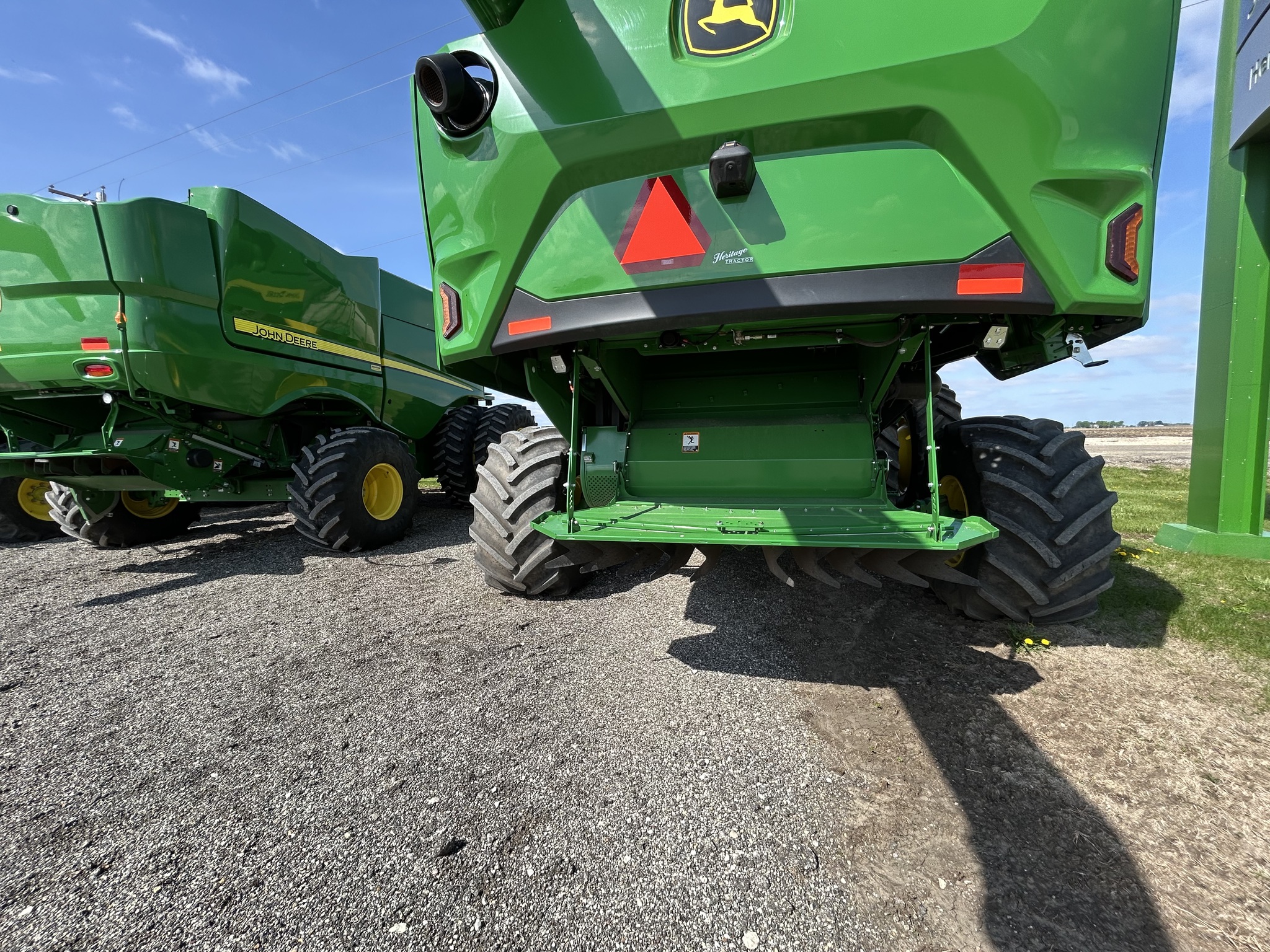  2025 John Deere S7 700 at Heritage Tractor in Galesburg, IL