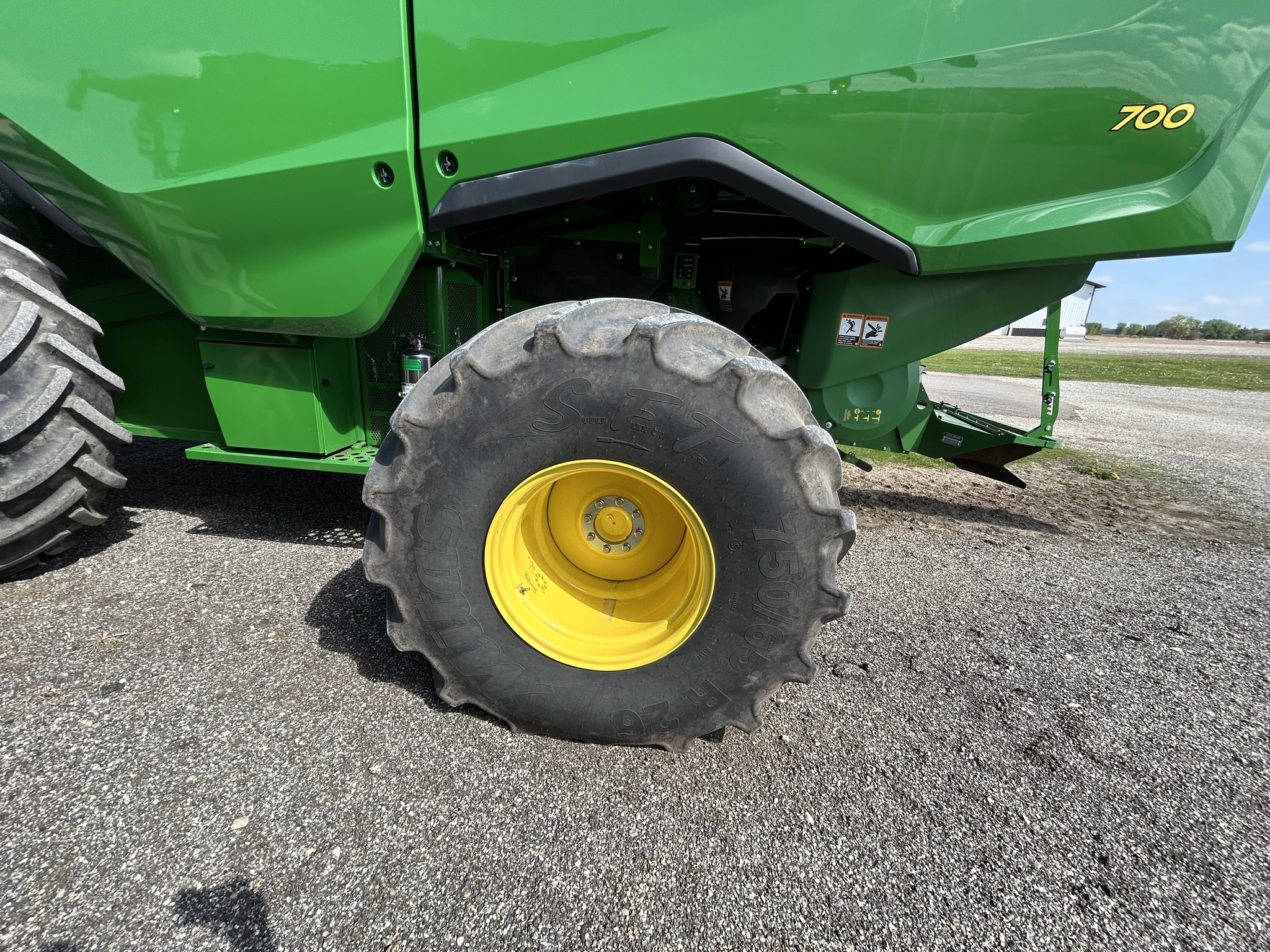  2025 John Deere S7 700 at Heritage Tractor in Galesburg, IL