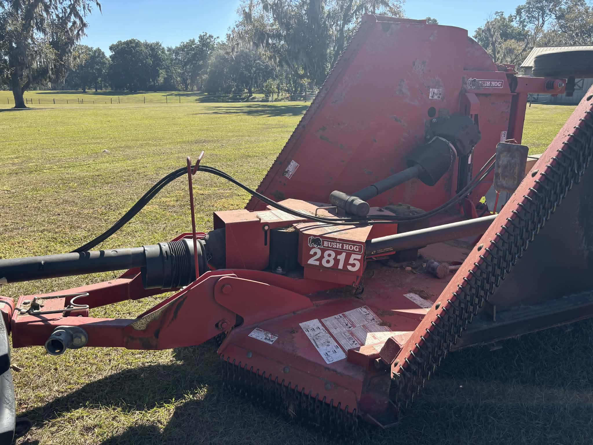 2014 John Deere 2815 Image 4