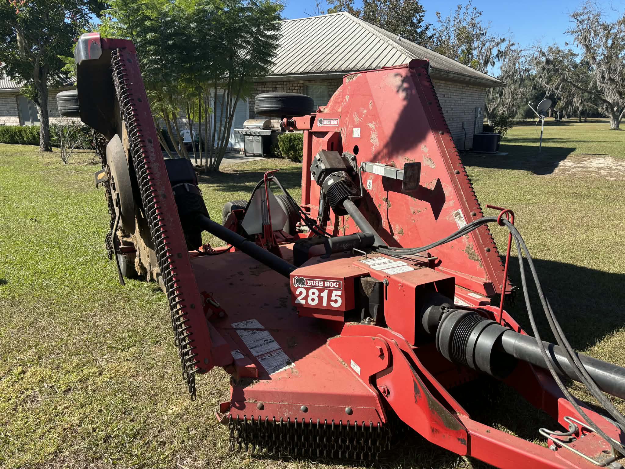 2014 John Deere 2815 Image 1