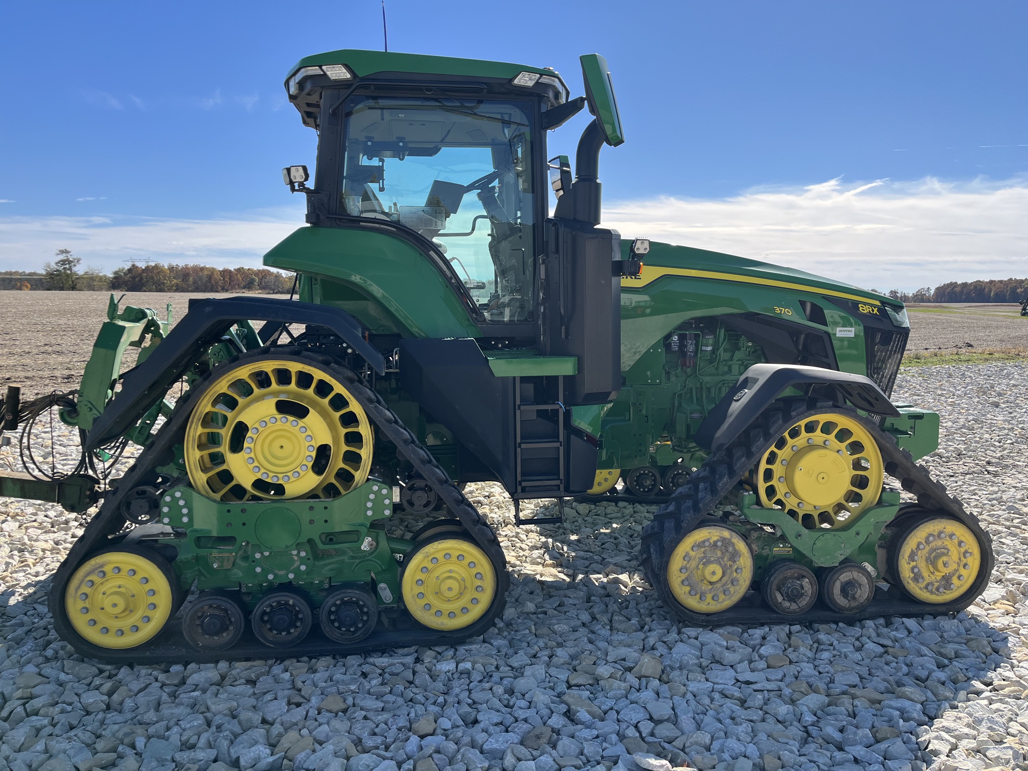 Used 2022 John Deere 8RX 370 Track Tractors at Koenig Equipment in Greensburg, IN - PhotoXL1