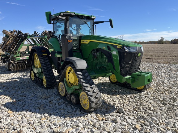 Used 2022 John Deere 8RX 370 Track Tractors at Koenig Equipment in Greensburg, IN - Photo2