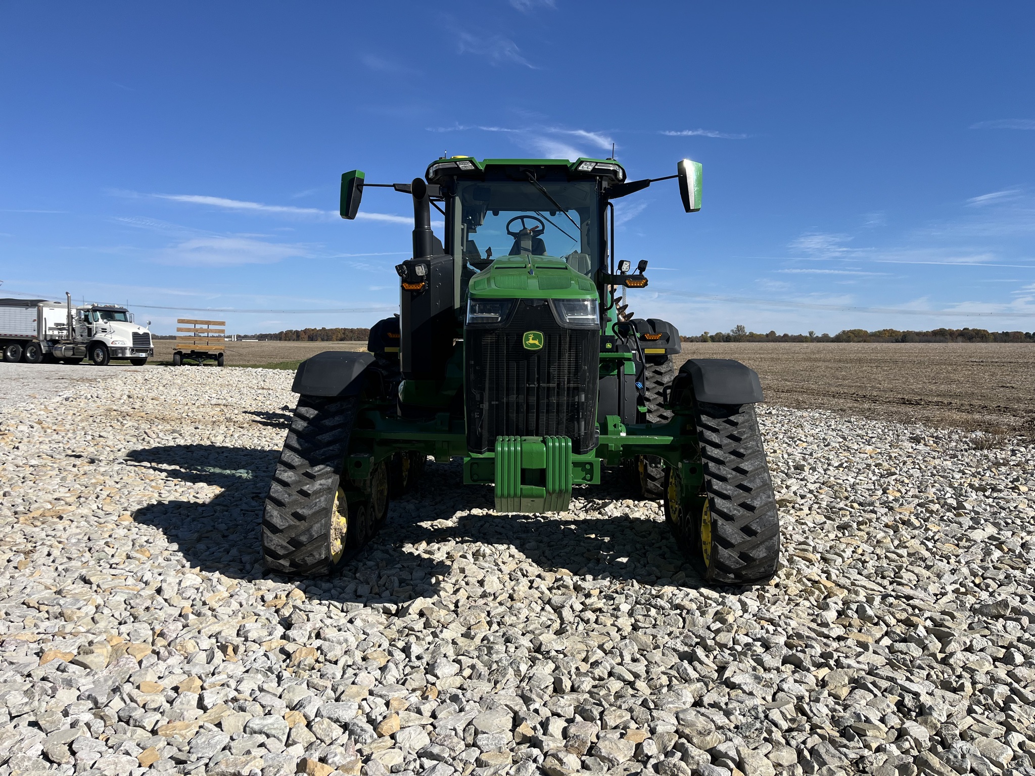 Used 2022 John Deere 8RX 370 Track Tractors at Koenig Equipment in Greensburg, IN - PhotoXL7
