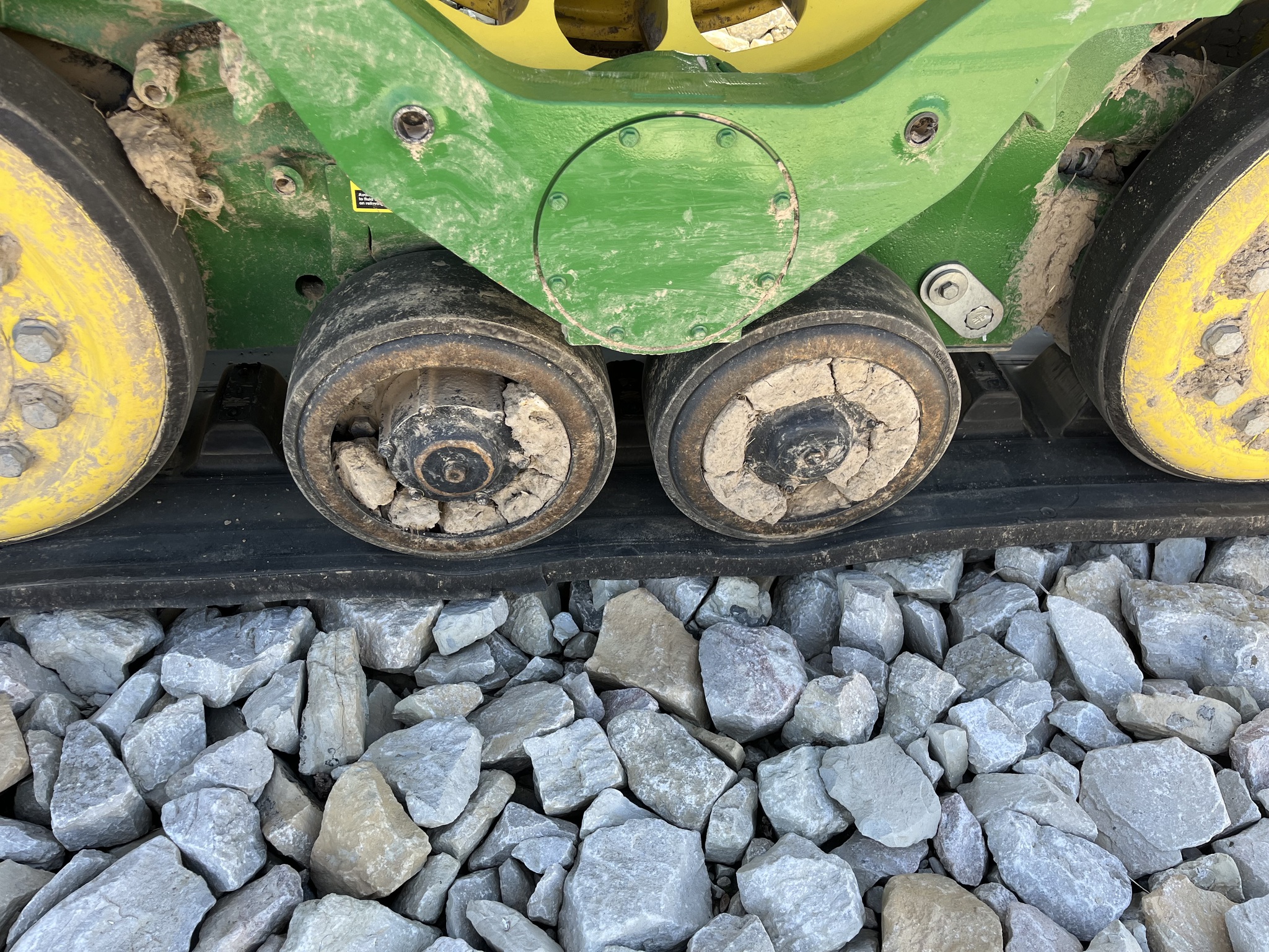 Used 2022 John Deere 8RX 370 Track Tractors at Koenig Equipment in Greensburg, IN - PhotoXL27