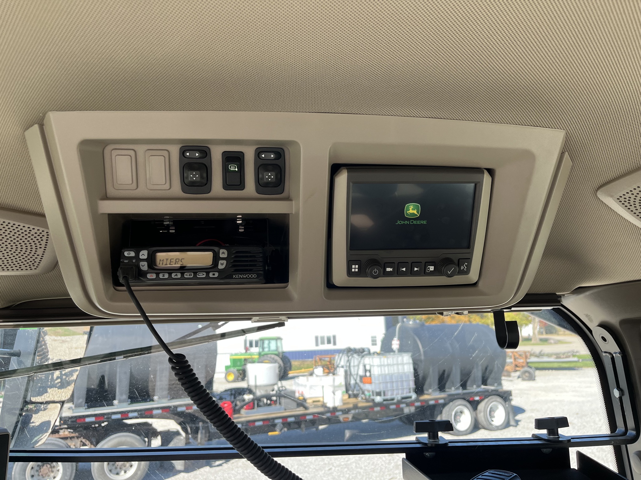 Used 2022 John Deere 8RX 370 Track Tractors at Koenig Equipment in Greensburg, IN - PhotoXL19