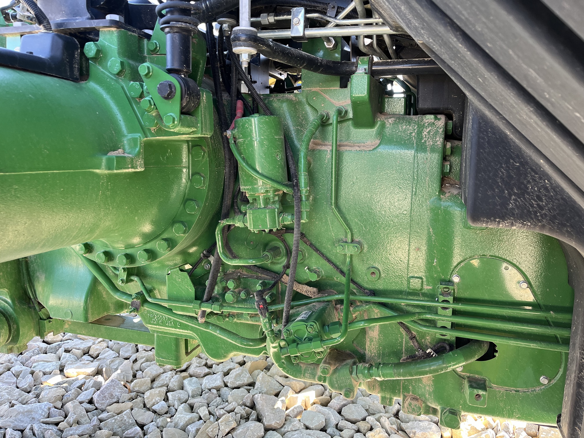 Used 2022 John Deere 8RX 370 Track Tractors at Koenig Equipment in Greensburg, IN - PhotoXL12
