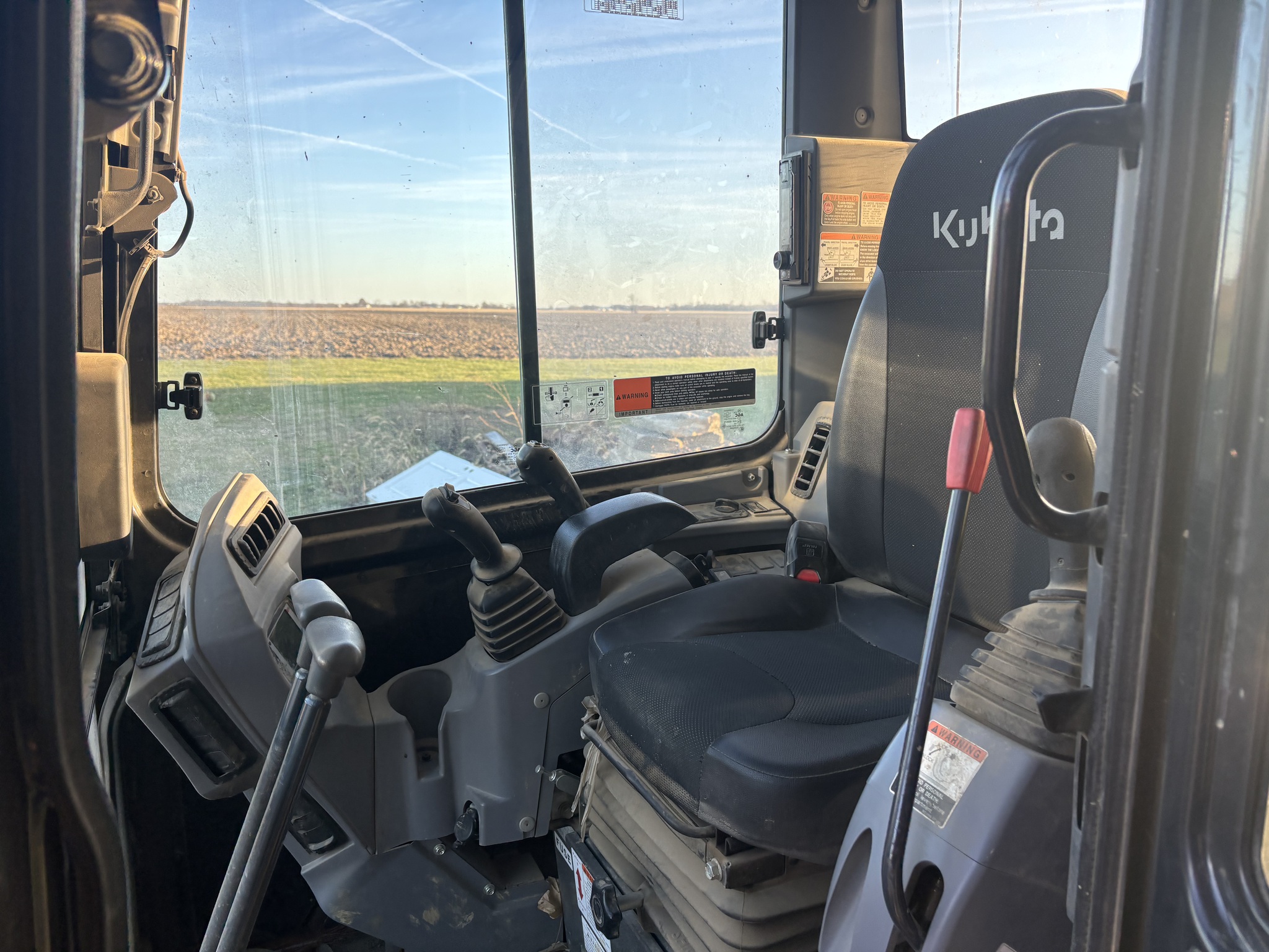 2023 Kubota KX033-4 Image 6