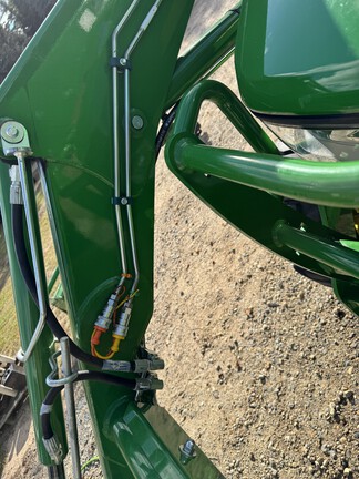 Photo of 2022 John Deere 4052M