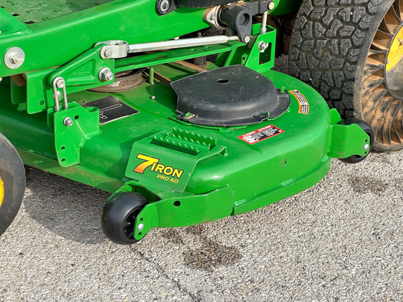 2022 John-Deere Z930M