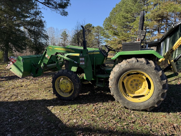 Photo of 2013 John Deere 5055E