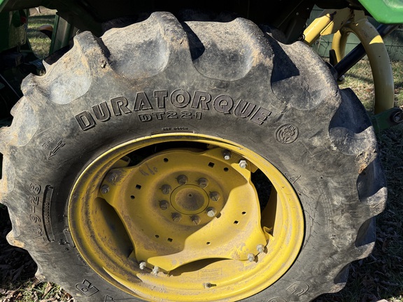 Photo of 2013 John Deere 5055E