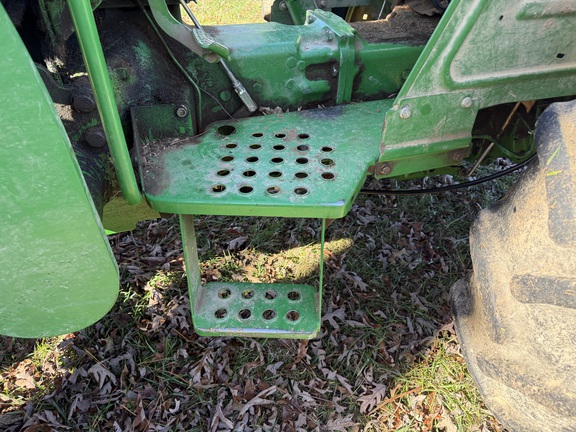 Photo of 2013 John Deere 5055E