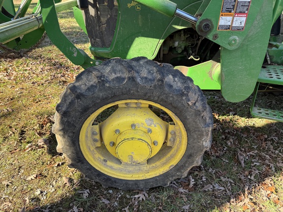 Photo of 2013 John Deere 5055E