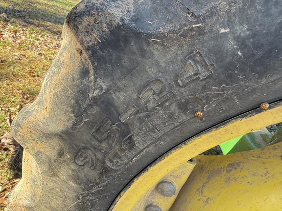 Photo of 2013 John Deere 5055E