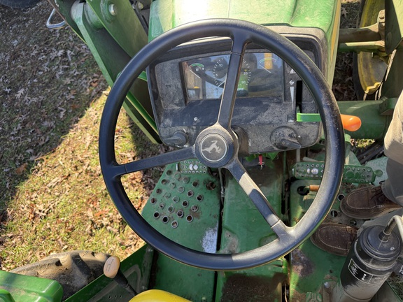 Photo of 2013 John Deere 5055E