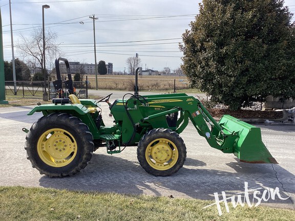 Photo of 2013 John Deere 5055E