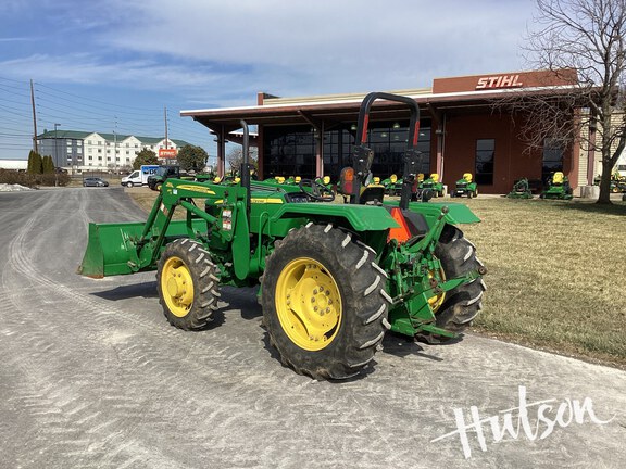 Photo of 2013 John Deere 5055E