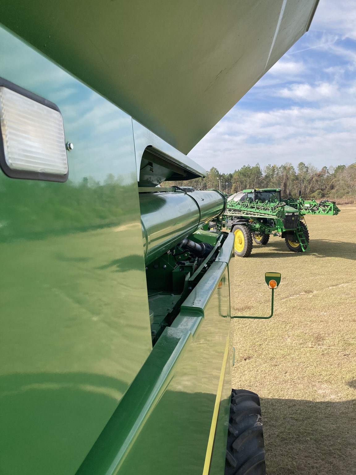 2014 John Deere S660 Image 13