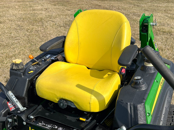 2015 John-Deere Z920M