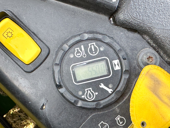 2015 John-Deere Z920M