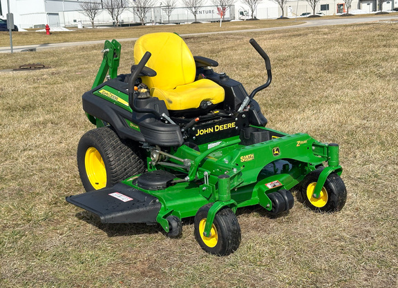 2015 John-Deere Z920M