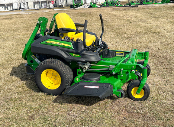 2015 John-Deere Z920M