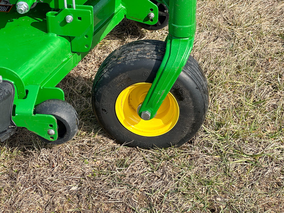 2015 John-Deere Z920M