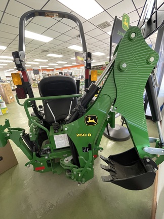 2023 John Deere 1025R Photo 3