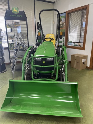 2023 John Deere 1025R Photo 5