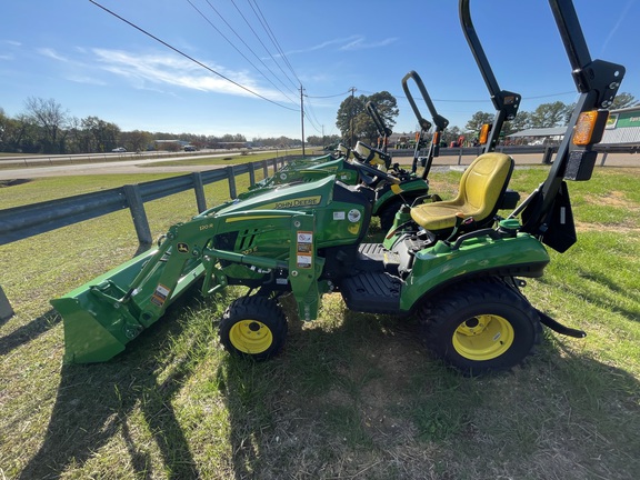 2024 John Deere 1023E Photo 2