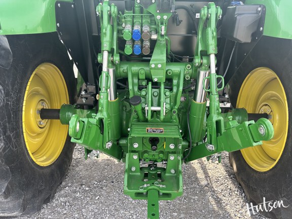 Photo of 2024 John Deere 5130M