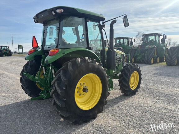 Photo of 2024 John Deere 5130M