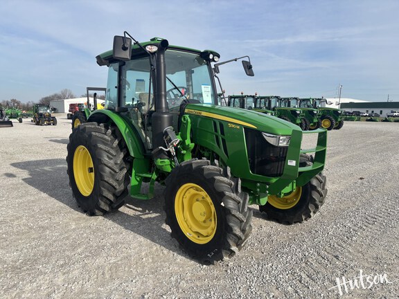 Photo of 2024 John Deere 5130M