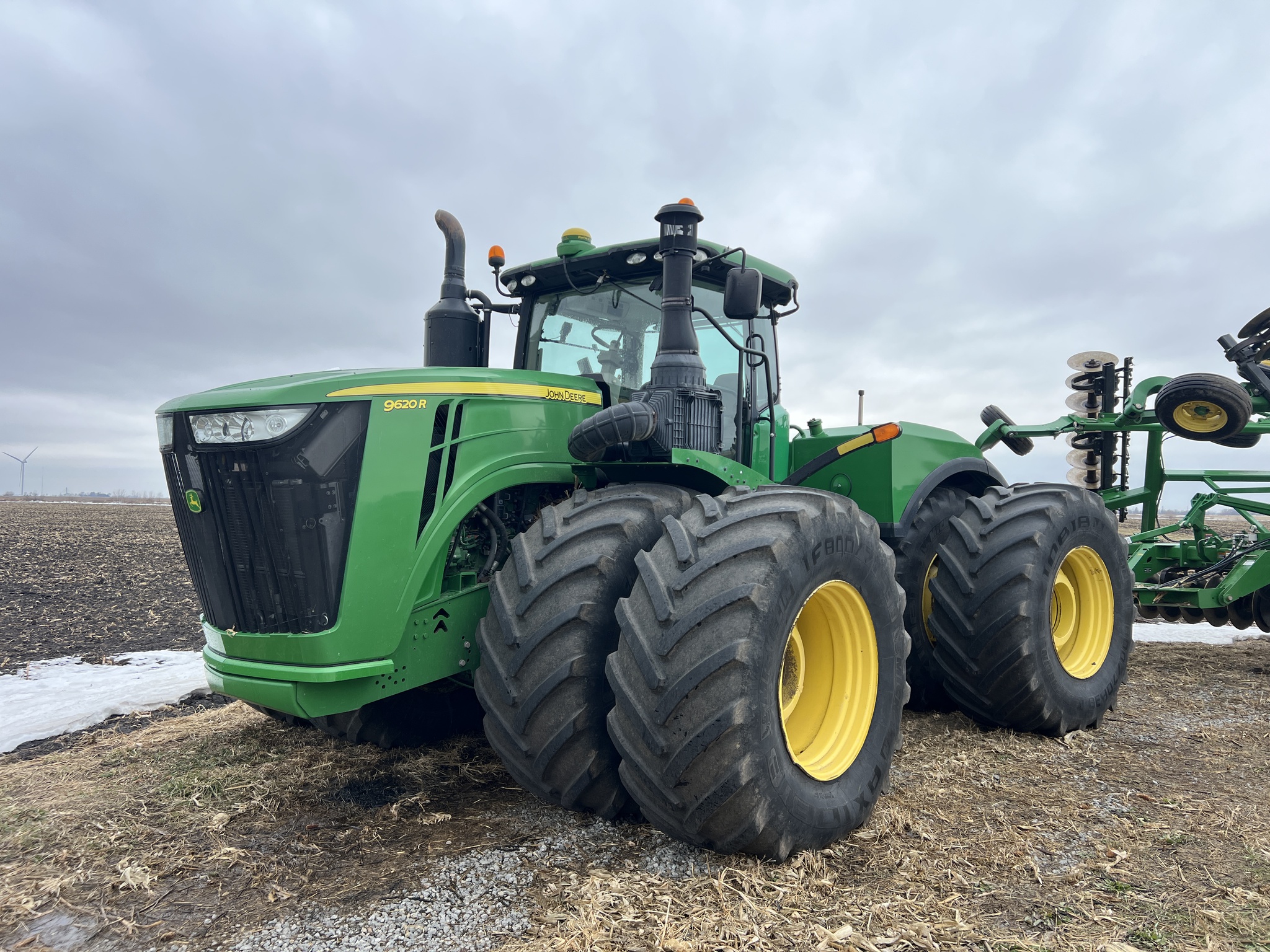 2016 John Deere 9620R Image 1