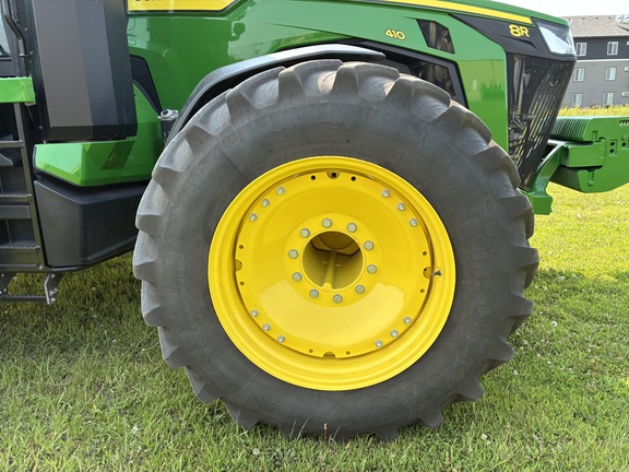 2025 John Deere 8R 410 - Photo12