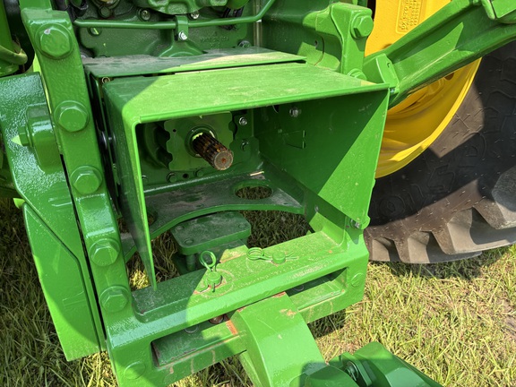 2025 John Deere 8R 410 - Photo29