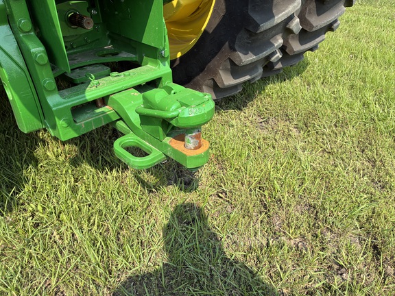 2025 John Deere 8R 410 - Photo30