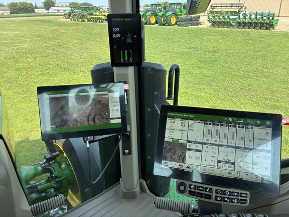 2025 John Deere 8R 410 - Photo35
