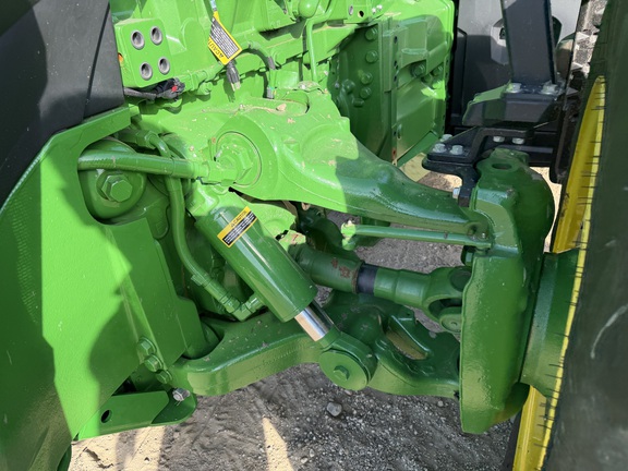 2025 John Deere 8R 410 - Photo11