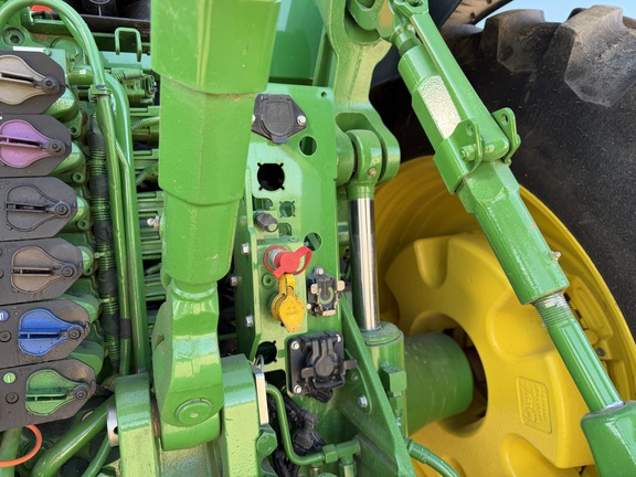 2025 John Deere 8R 410 - Photo27