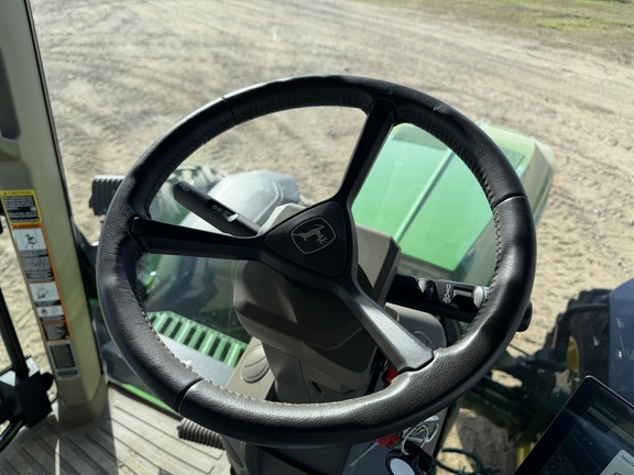 2025 John Deere 8R 410 - Photo31