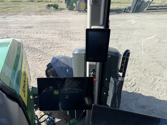 2025 John Deere 8R 410 - Photo34