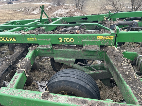 2012 John Deere 2700 - Photo3