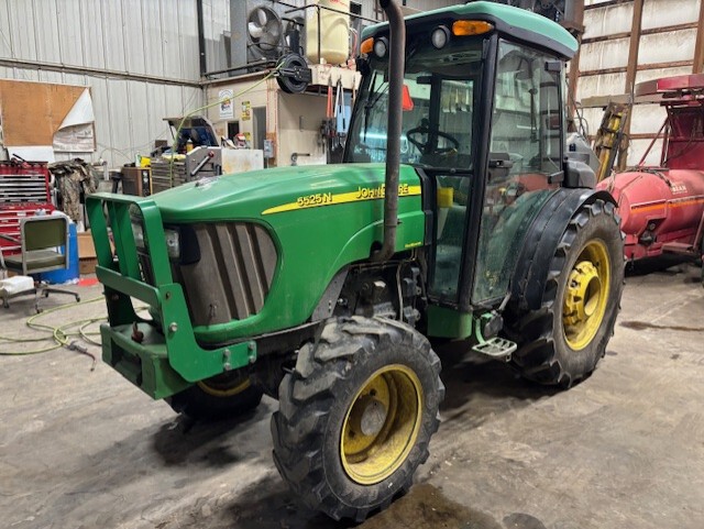 2008 John Deere 5525N Image 2