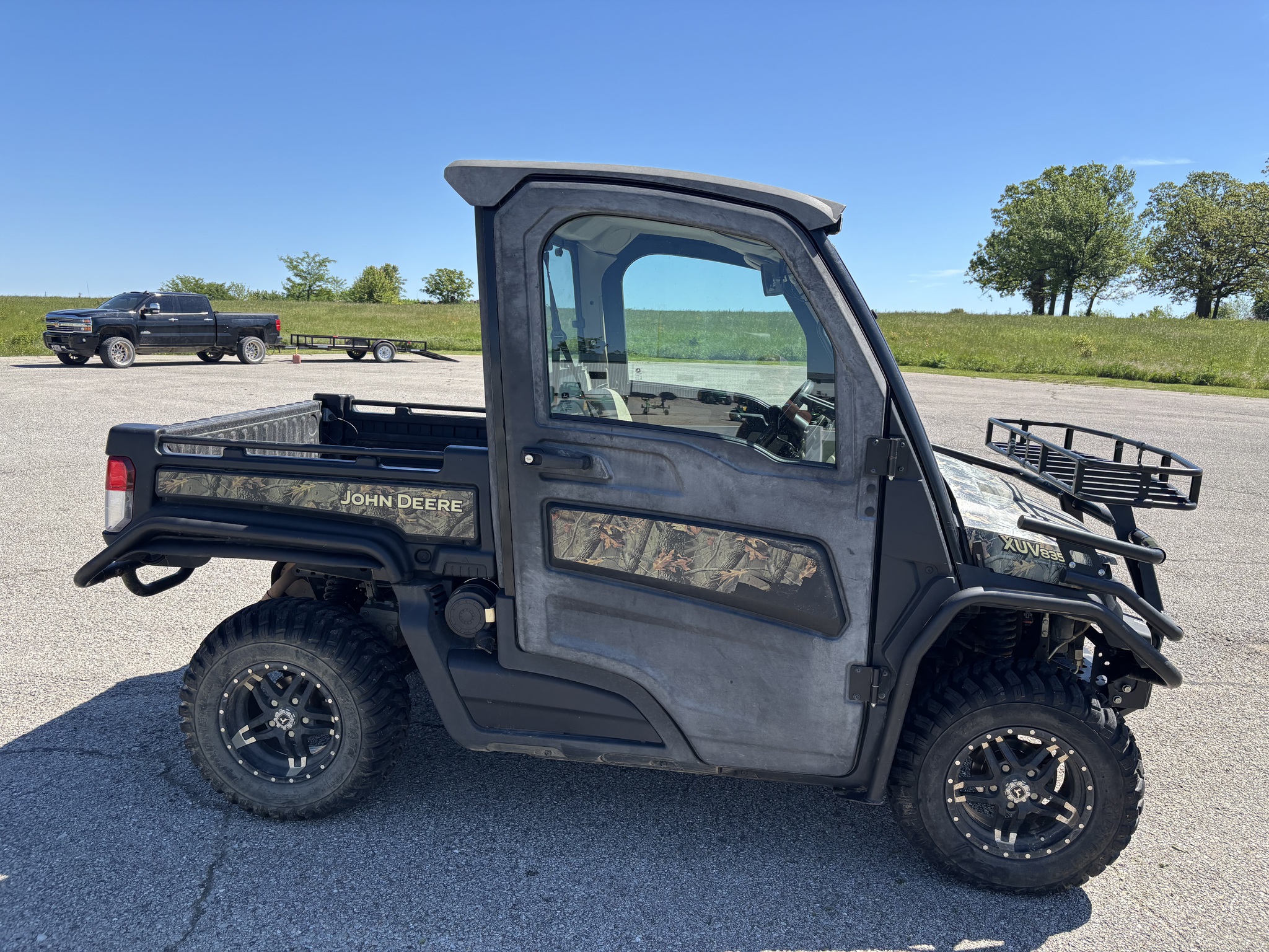  2019 John Deere XUV 835R at Heritage Tractor in Lebanon, MO