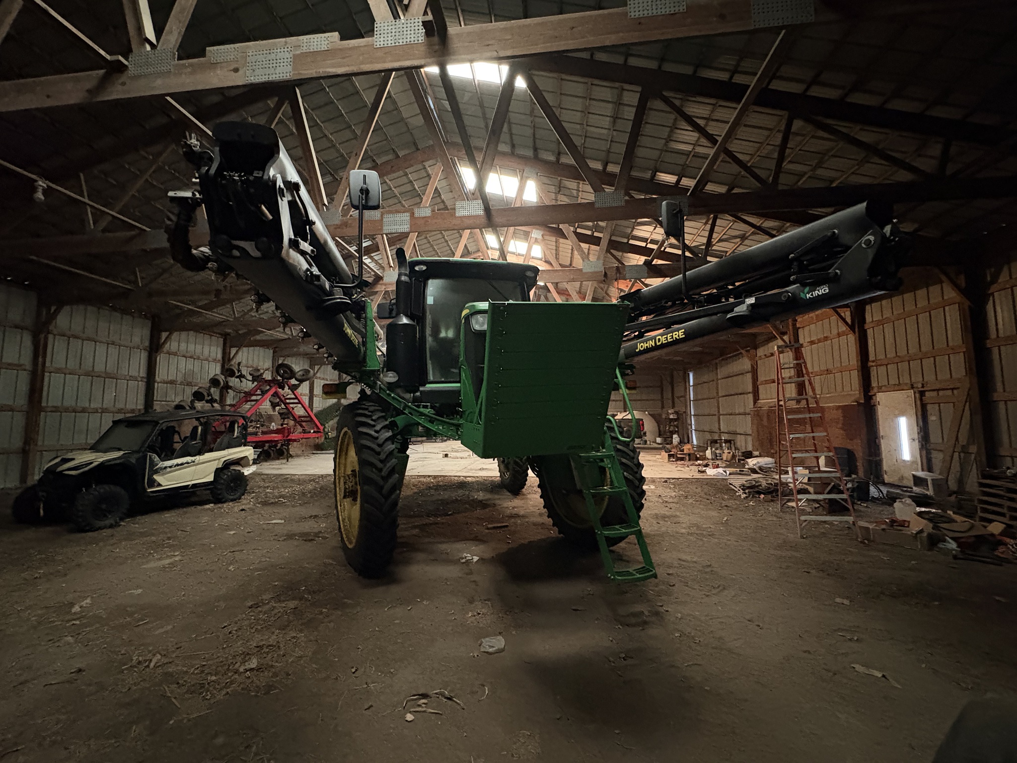  2018 John Deere R4038 at Heritage Tractor in Carthage, IL
