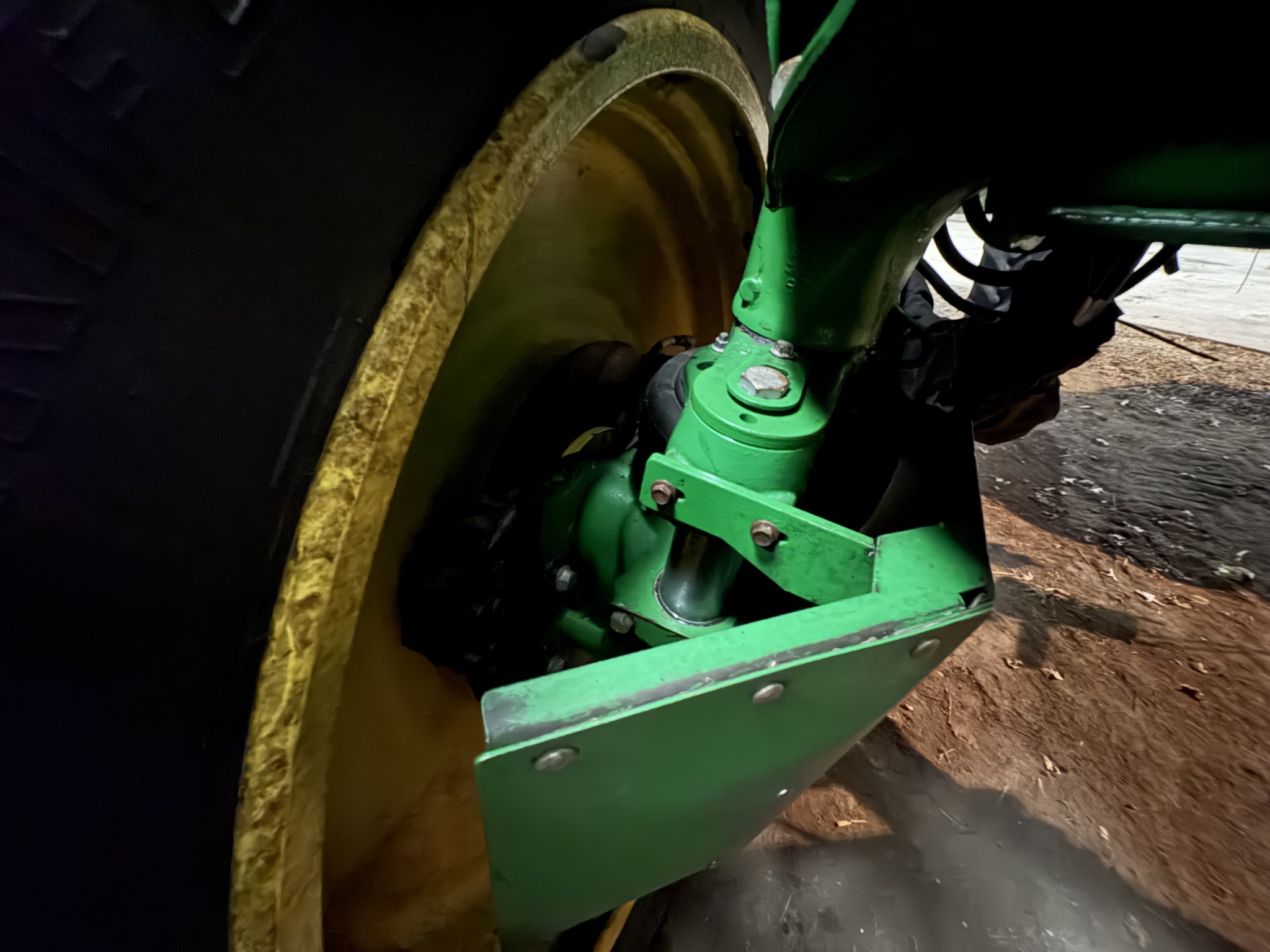  2018 John Deere R4038 at Heritage Tractor in Carthage, IL