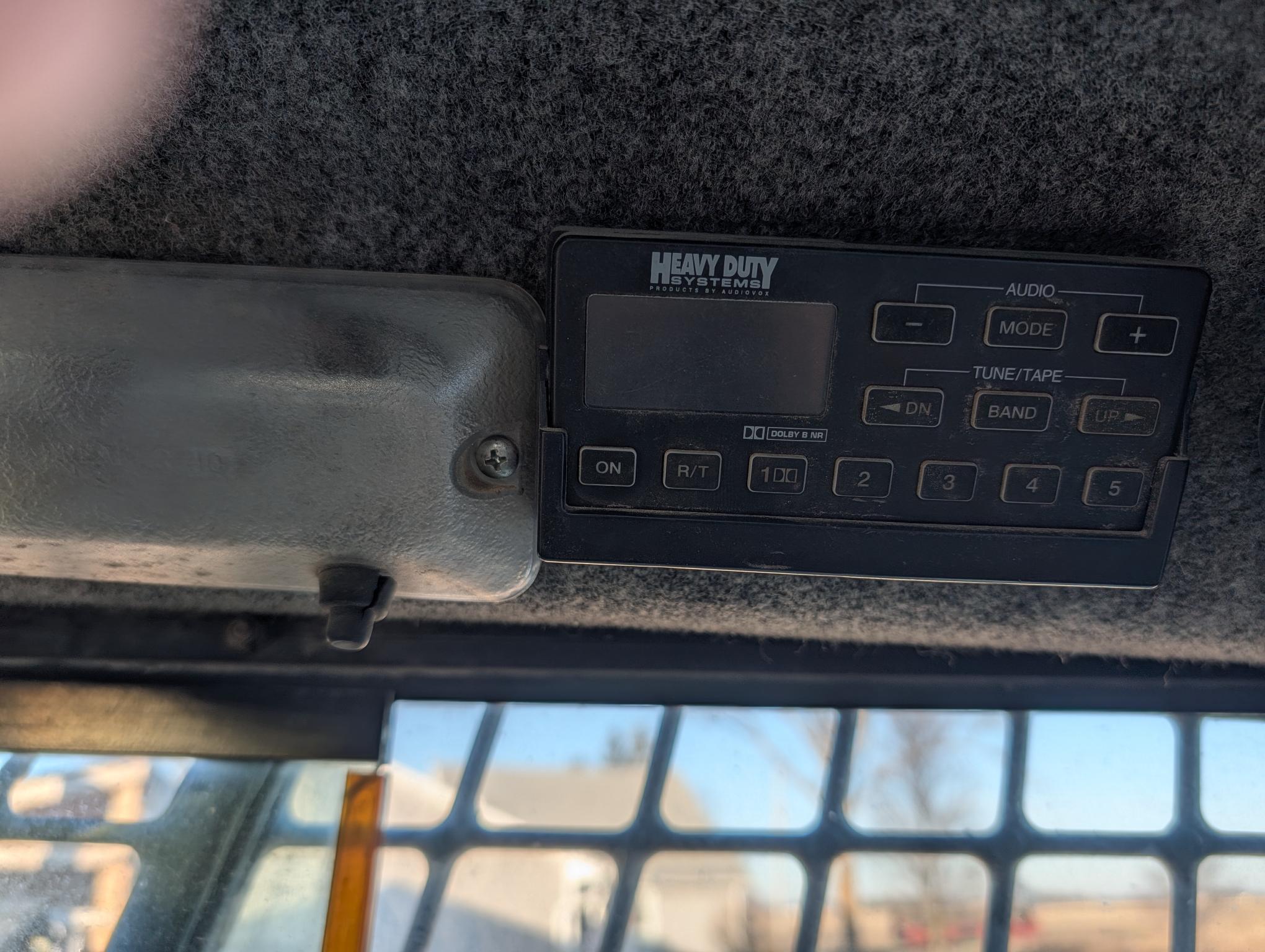 Bobcat S250 Image 15