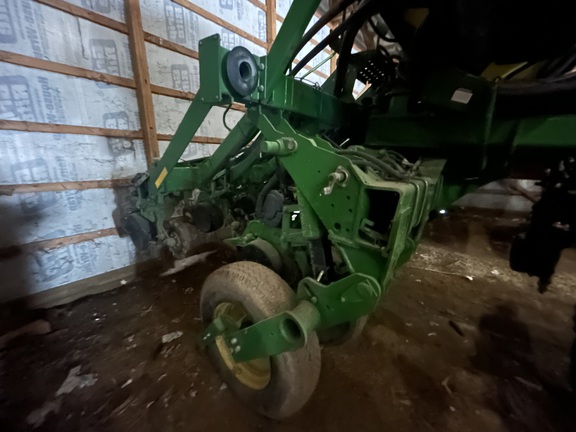 Used 2004 John Deere 1790 Planters: Drawn at Koenig Equipment in Rushville, IN - Photo13